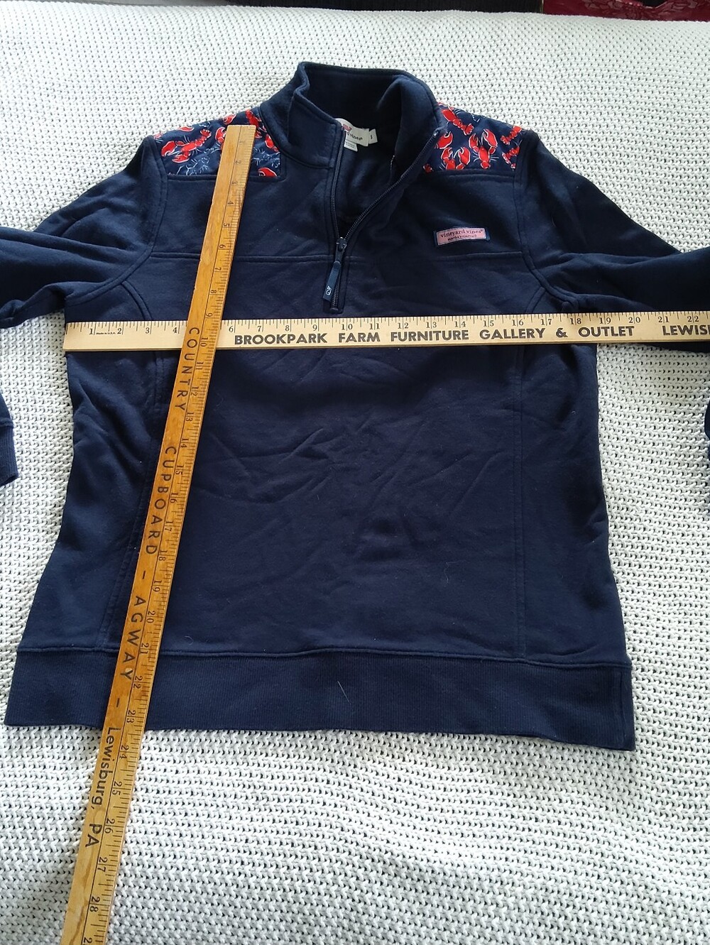 Vineyard Vines Navy Quarter-Zip Pullover with Red Lobster Embroidery Size Small